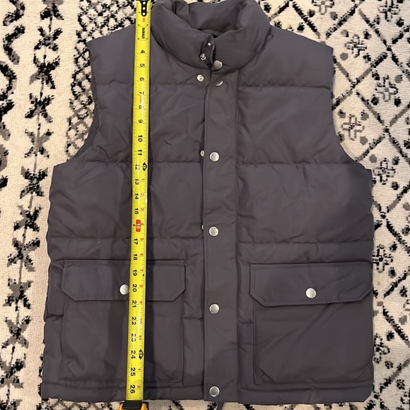 Old navy grey vest with pockets M - Picture 7 of 9